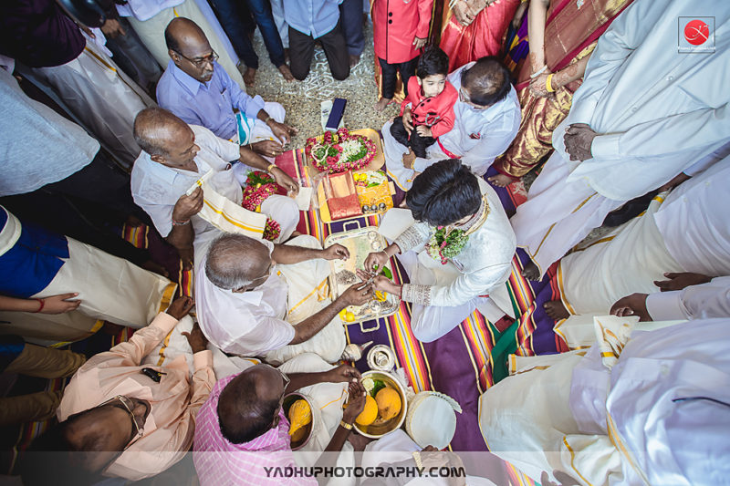 5626_Yadhuphotography_Meenakshi-&-Ramanathan_040615A_2102