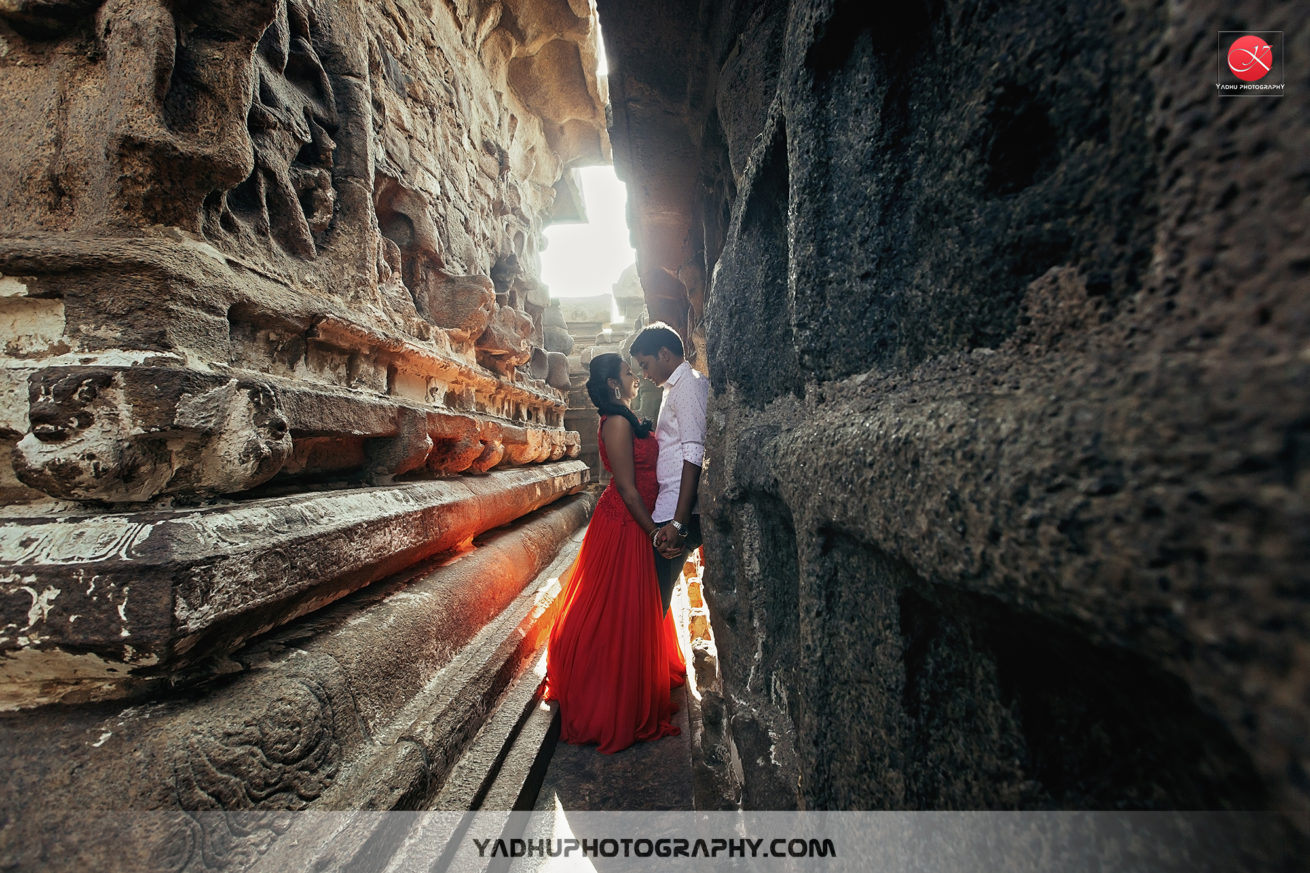 7414_YADHUPhotography_Varsha-&-Aashik_Engagagemnt_chennaiCandidWeddingPhotographyA_3224-Edit-3